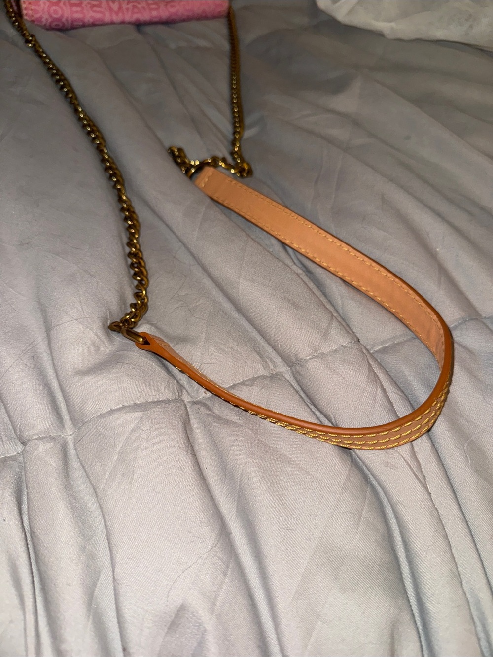 Marc Jacobs Pink Quilted Logo Mini Bag with Gold Chain - Picture 9 of 9